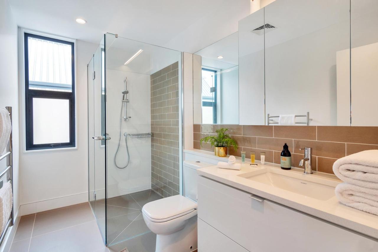 Blissful Breeze Townhouse With Parking And Patio Auckland Exterior foto