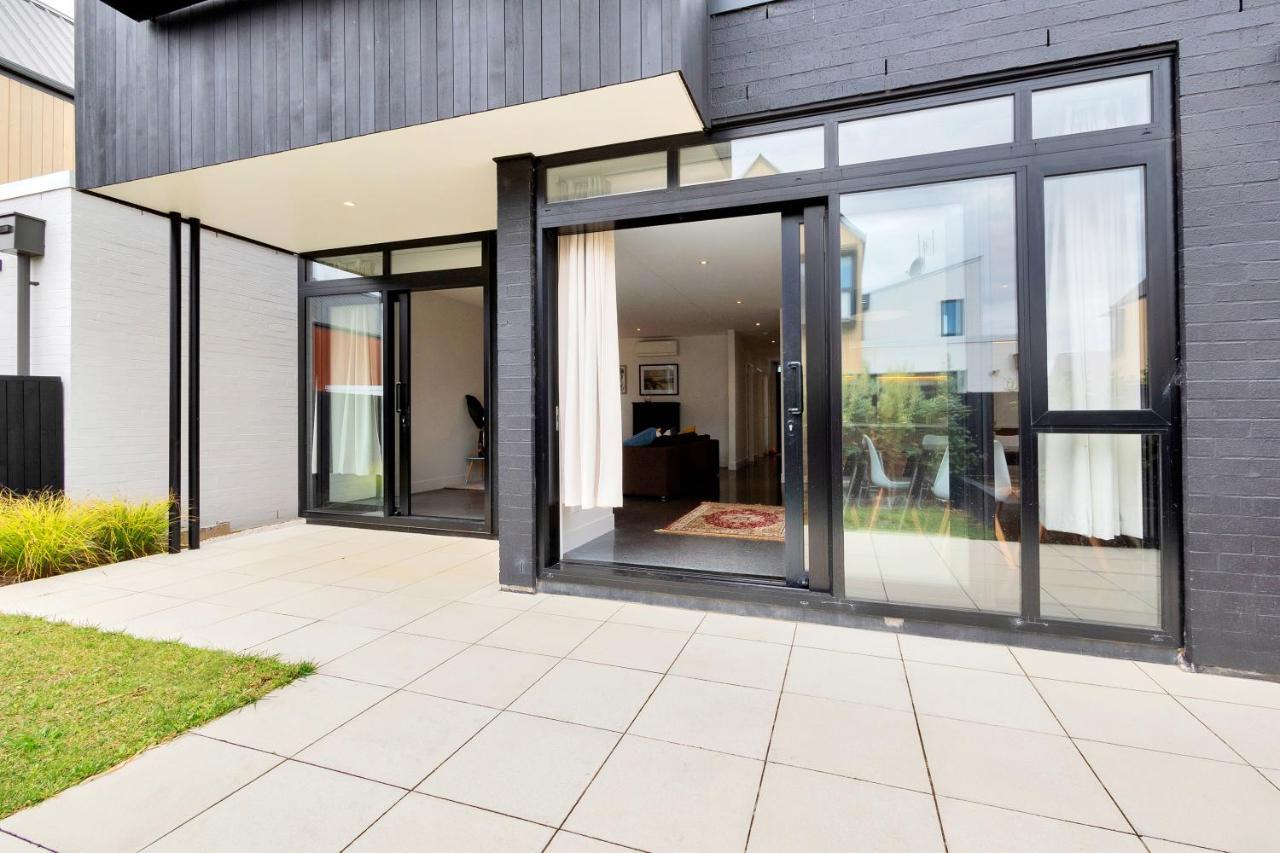 Blissful Breeze Townhouse With Parking And Patio Auckland Exterior foto