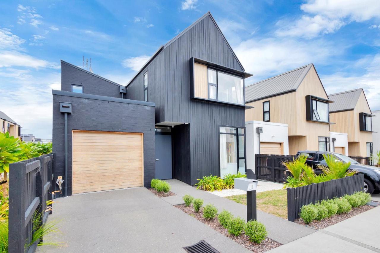Blissful Breeze Townhouse With Parking And Patio Auckland Exterior foto